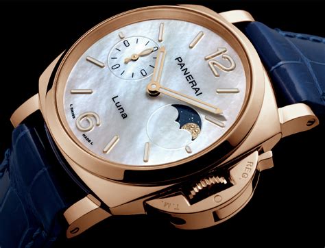 panerai luminor due luna phases.